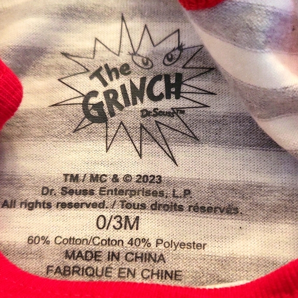 NWT "Merry Grinchmas!" Striped long sleeve onesie/bodysuit - Picture 3 of 4